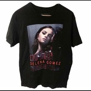 selena gomez 2016 revival tour shirt